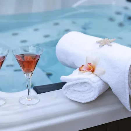 Siculi Hortis Sea - - Jacuzzi - Air Conditioning - Free Parking - Video Surveillance & Alarm System 빌라 알타빌라밀리치아