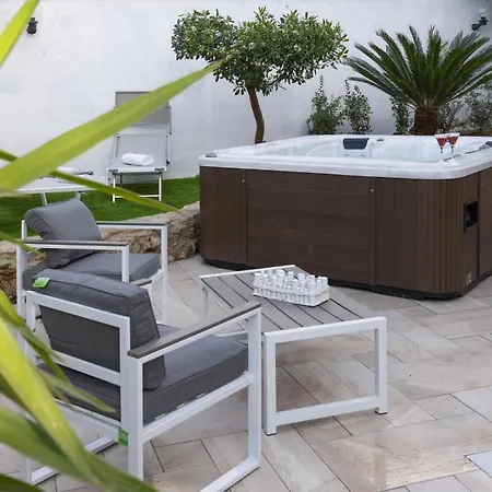 Siculi Hortis Sea - - Jacuzzi - Air Conditioning - Free Parking - Video Surveillance & Alarm System Villa Altavilla Milicia