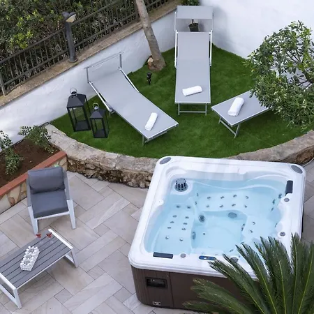 Siculi Hortis Sea - - Jacuzzi - Air Conditioning - Free Parking - Video Surveillance & Alarm System Villa