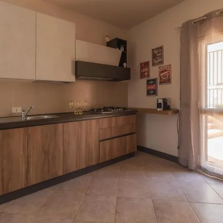 Siculi Hortis Sea - - Jacuzzi - Air Conditioning - Free Parking - Video Surveillance & Alarm System *